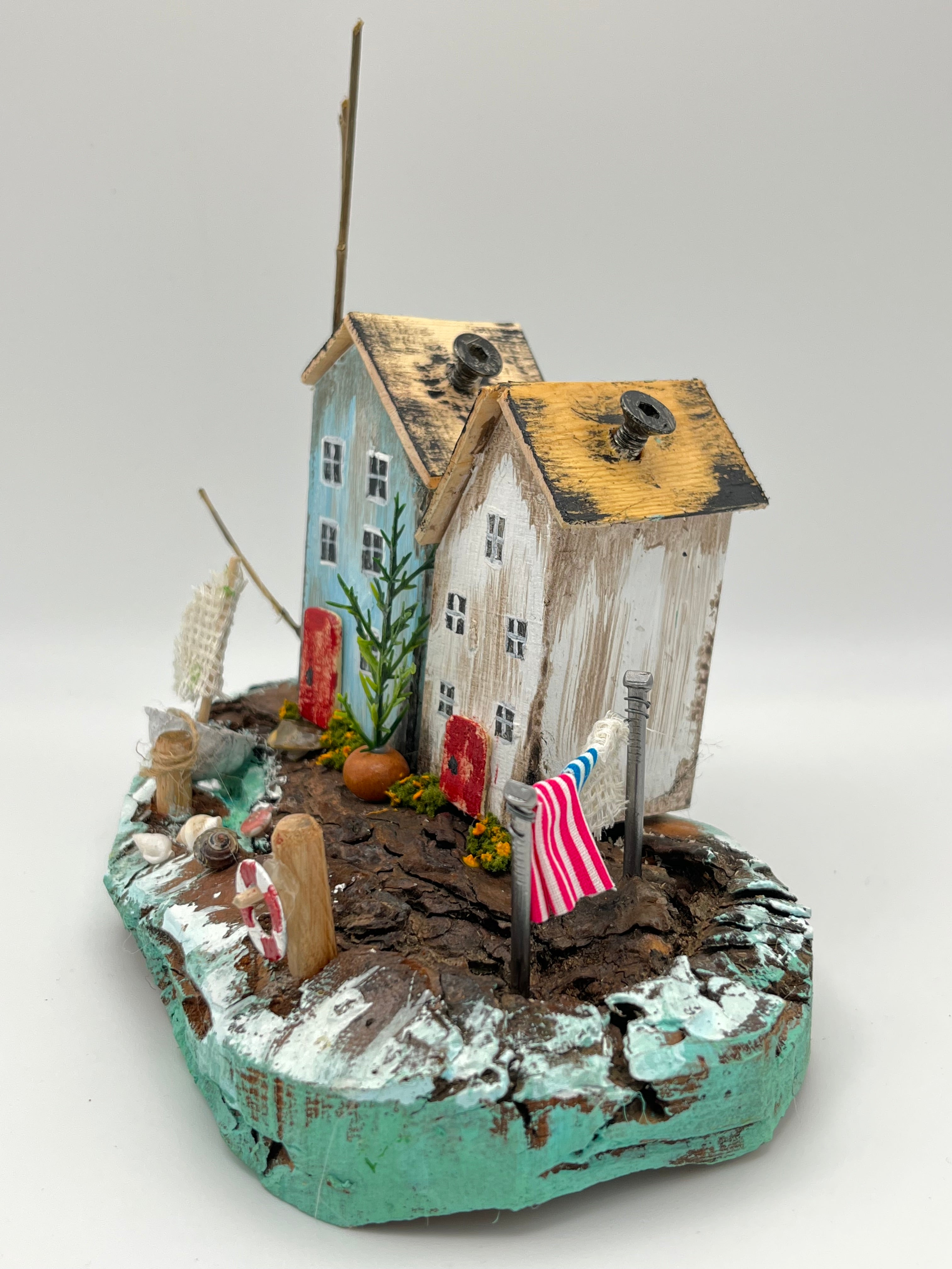 Miniature Handcrafted in UK Wooden houses by the Sea RRS1009