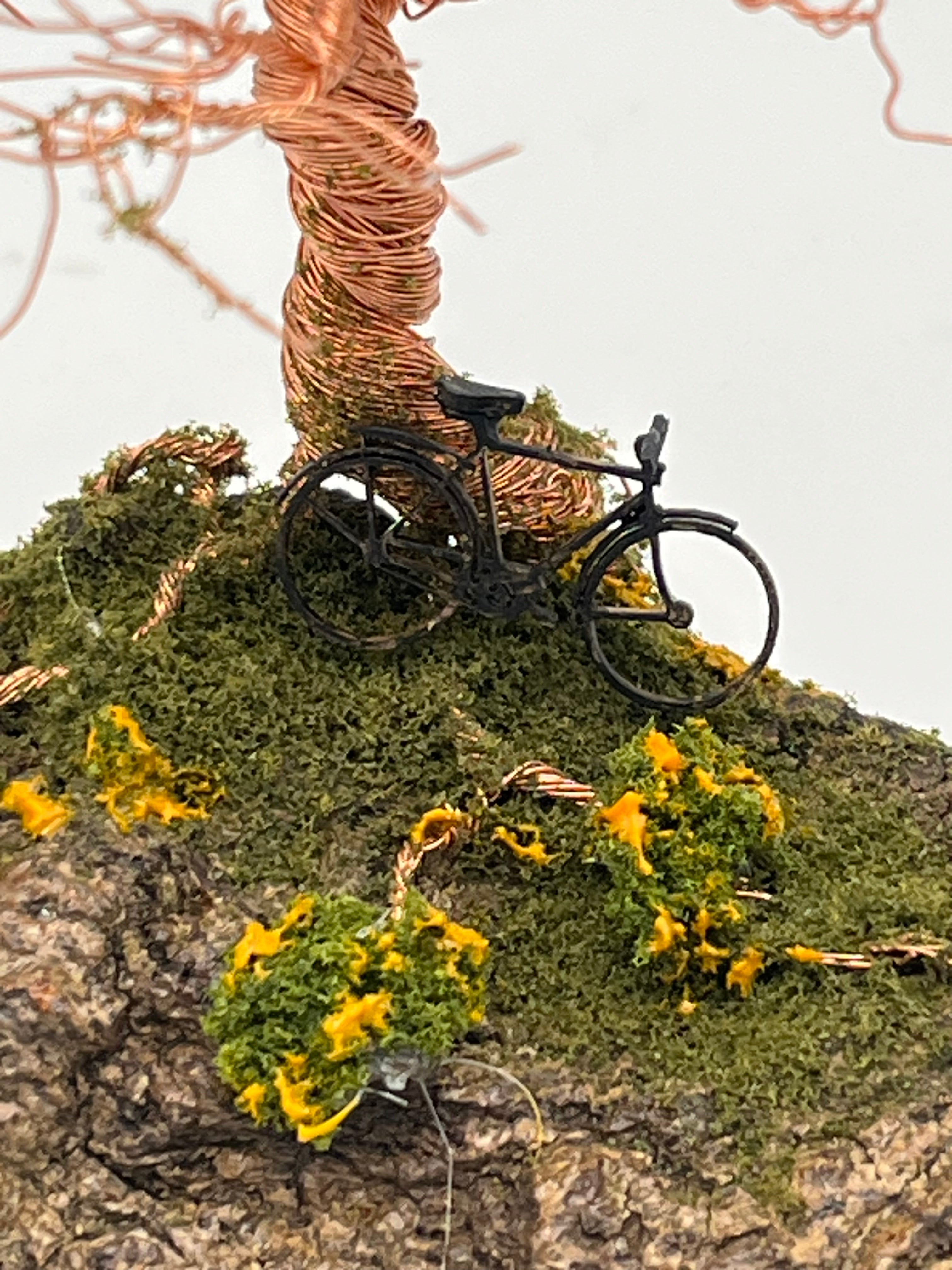 Single Handcrafted miniature copper wire tree on natural bark (RRT003)