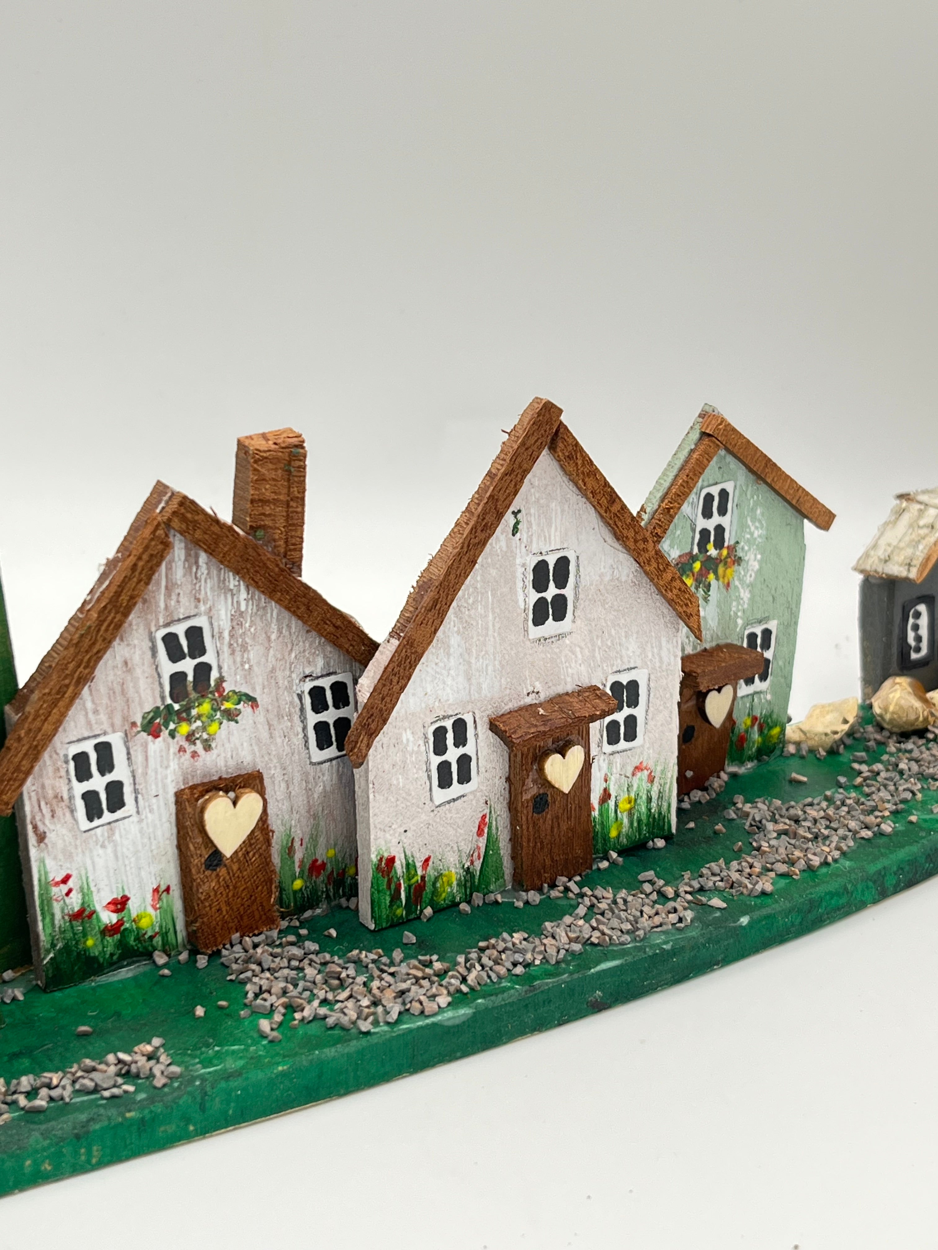 The Avenue, Handcrafted Miniature Wooden houses  RRH1038