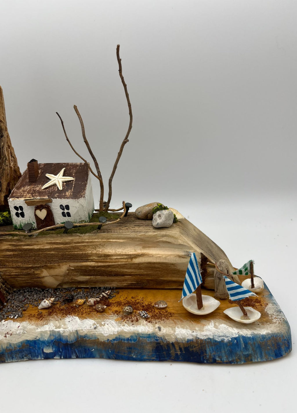 Miniature by the Sea Peaceful by the beach RRS004