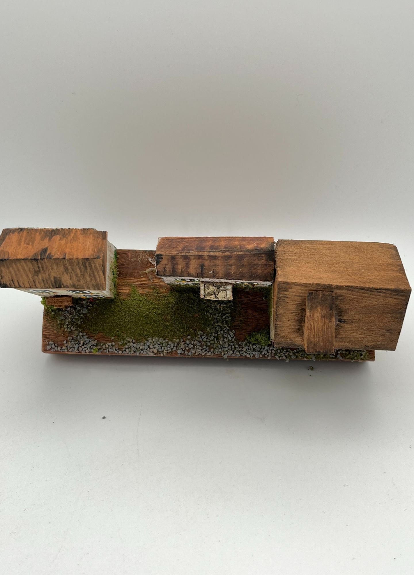 Handcrafted Miniature Wooden houses Keyholder on hardwood RRH1023